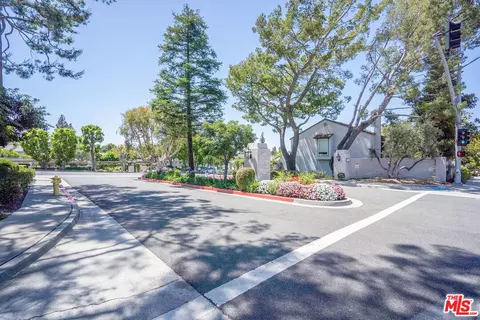 12203 Santa Gertrudes Ave #64, La Mirada, CA 90638