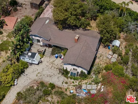 View/Area - 29029 Cliffside Dr, Malibu, CA 90265 photo 4 of 4