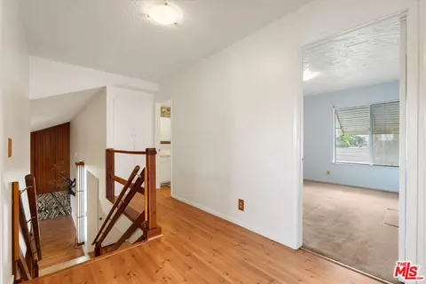 Entry Way - 2243 Newquist Ct, Camarillo, CA 93010 photo 2 of 2
