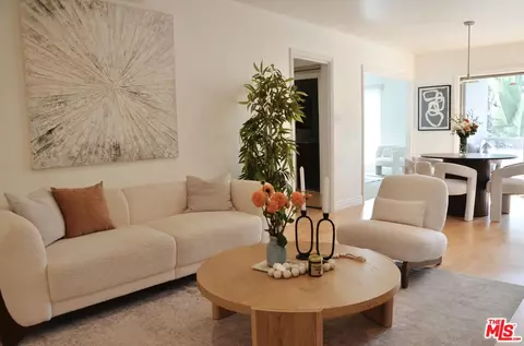 1328 Havenhurst Dr #202, West Hollywood, CA 90046
