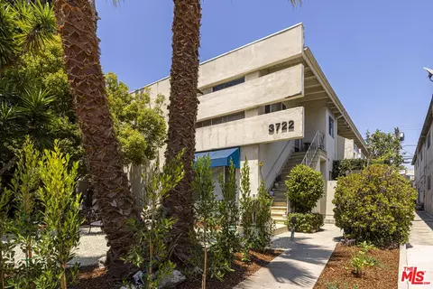 3722 Mentone Ave, Los Angeles, CA 90034