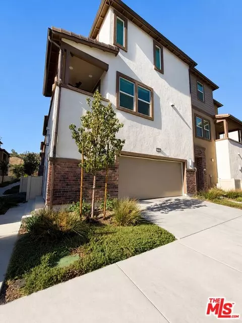1525 Stratus Dr, Pomona, CA 91768