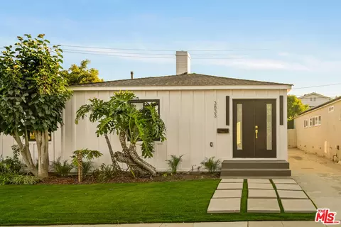 3833 Coolidge Ave, Los Angeles, CA 90066