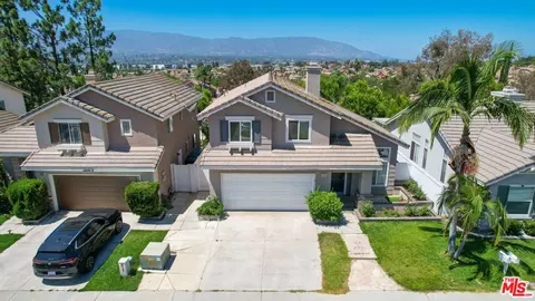 514 Brookhaven Dr, Corona, CA 92879