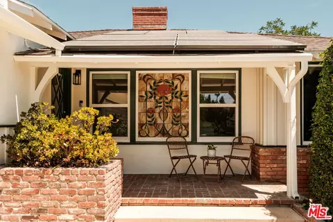 5640 Greenbush Ave, Sherman Oaks, CA 91401