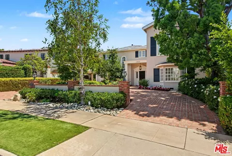 10770 Weyburn Ave, Los Angeles, CA 90024