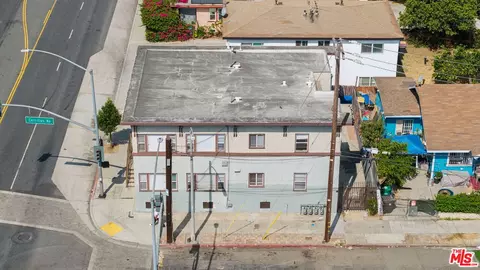 View/Area - 1089 E 7th St, Long Beach, CA 90813 photo 9 of 15
