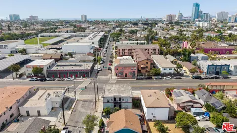 View/Area - 1089 E 7th St, Long Beach, CA 90813 photo 5 of 15