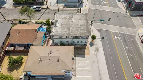 View/Area - 1089 E 7th St, Long Beach, CA 90813 photo 8 of 15