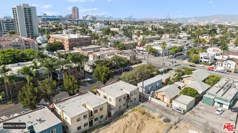 View/Area - 117 W 9th St, Long Beach, CA 90813 photo 5 of 10