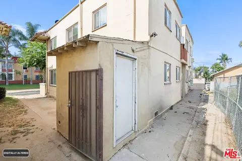 Exterior - 117 W 9th St, Long Beach, CA 90813 photo 5 of 5