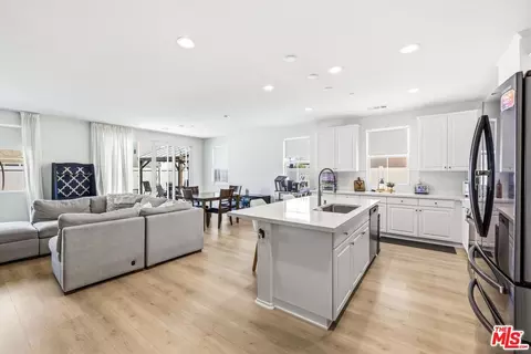 2141 Jenner St, Lancaster, CA 93535 photo 3