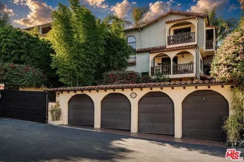 3249 Bennett Dr, Los Angeles, CA 90068