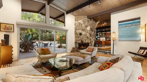 13044 Sky Valley Rd, Los Angeles, CA 90049