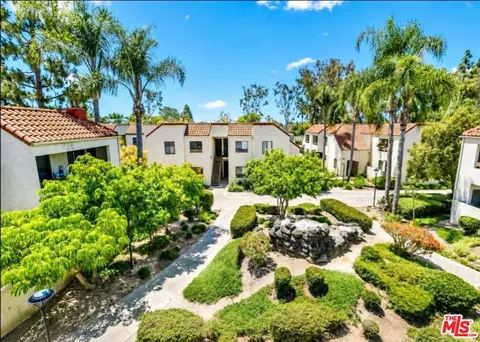 600 W 3rd St #A311, Santa Ana, CA 92701