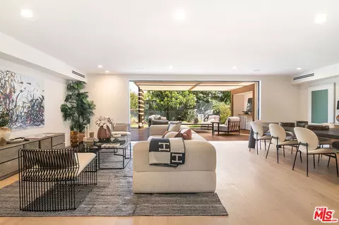 10639 Cushdon Ave, Los Angeles, CA 90064