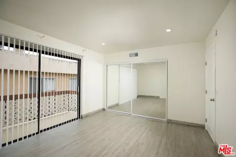 Bedroom - 10214 Samoa Ave #25, Tujunga, CA 91042 photo 1 of 3