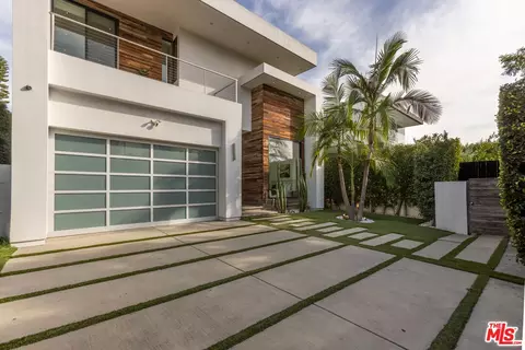 132 N Laurel Ave, Los Angeles, CA 90048
