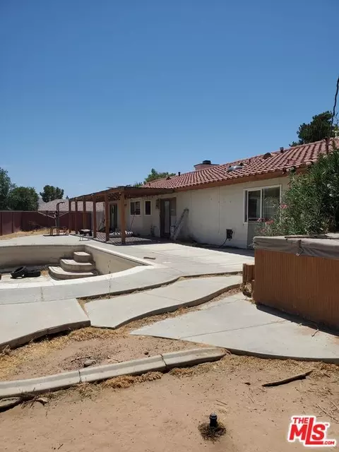 Other - 13435 Tioga Rd, Apple Valley, CA 92308 photo 6 of 11