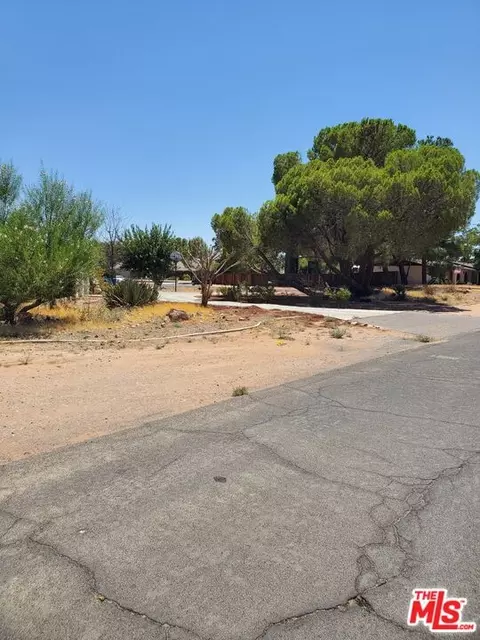 Other - 13435 Tioga Rd, Apple Valley, CA 92308 photo 9 of 11