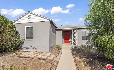8102 Norwich Ave, Panorama City, CA 91402