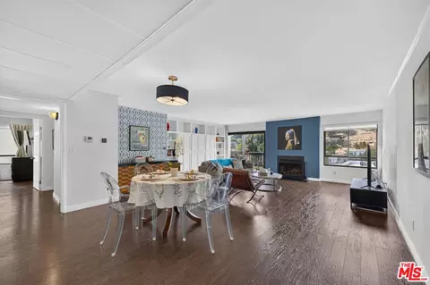 2018 Griffith Park Blvd #219, Los Angeles, CA 90039