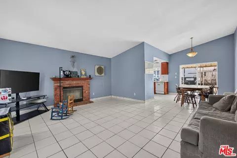 Living - 1718 Polo Ct, Lancaster, CA 93535 photo 1 of 3
