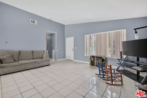 Living - 1718 Polo Ct, Lancaster, CA 93535 photo 2 of 3
