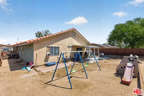 Exterior - 1718 Polo Ct, Lancaster, CA 93535 photo 3 of 3
