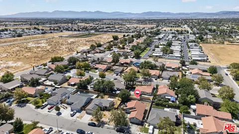 View/Area - 1718 Polo Ct, Lancaster, CA 93535 photo 6 of 9