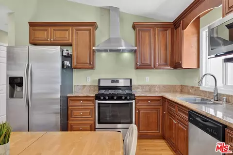Kitchen - 169 W 234th St, Carson, CA 90745 photo 2 of 3