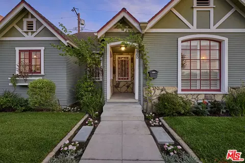 5960 Airdrome St, Los Angeles, CA 90035