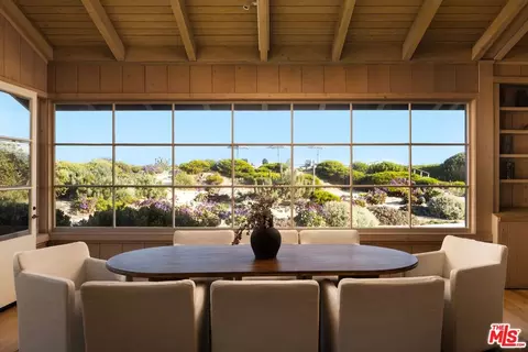 Dining - 4217 Avenue Del Mar, Carpinteria, CA 93013 photo 1 of 4