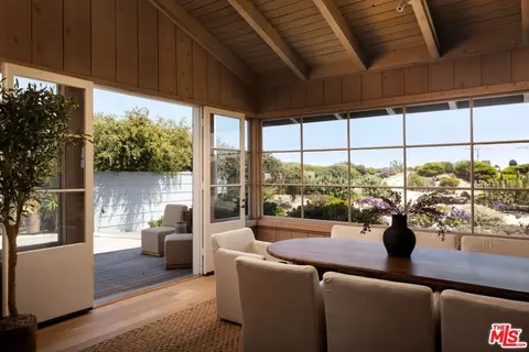 Dining - 4217 Avenue Del Mar, Carpinteria, CA 93013 photo 3 of 4