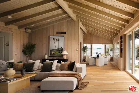 Living - 4217 Avenue Del Mar, Carpinteria, CA 93013 photo 4 of 6