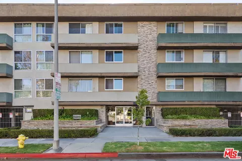 525 N Sycamore Ave #409, Los Angeles, CA 90036