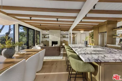 645 Luton Dr, Glendale, CA 91206