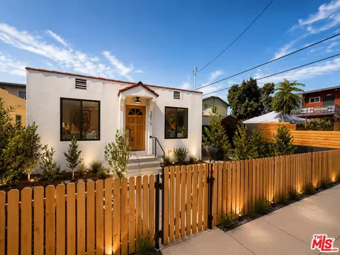 3875 Middlebury St, Los Angeles, CA 90004