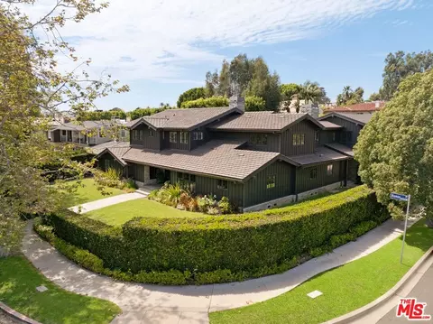 14901 Ramos Pl, Pacific Palisades, CA 90272