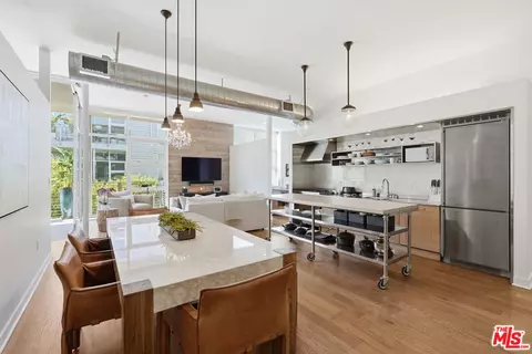 4080 Glencoe Ave #317, Marina Del Rey, CA 90292