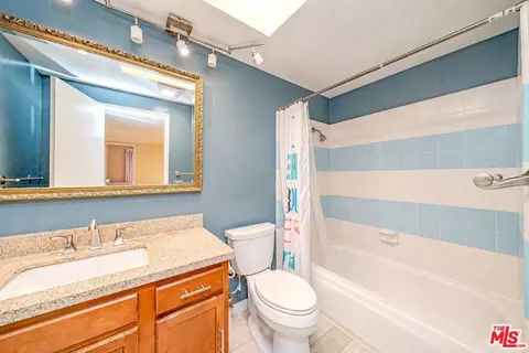 Bath - 4533 Rainier Dr, Cypress, CA 90630 photo 1 of 2