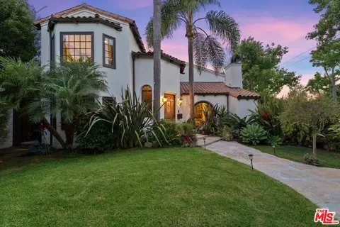 402 11th St, Santa Monica, CA 90402