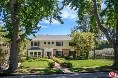 336 Loring Ave, Los Angeles, CA 90024