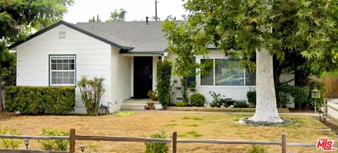 5832 Vanalden Ave, Tarzana, CA 91356