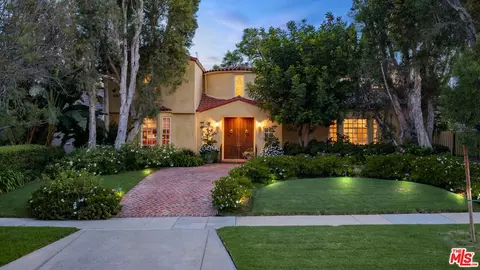 607 N Linden Dr, Beverly Hills, CA 90210