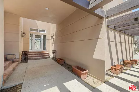 Entry Way - 5255 Soledad Canyon Rd, Acton, CA 93510 photo 1 of 6