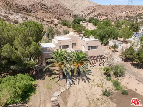 Exterior - 5255 Soledad Canyon Rd, Acton, CA 93510 photo 2 of 4