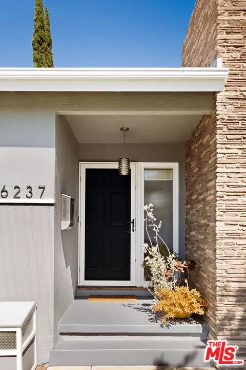 Other - 6237 Belmar Ave, Tarzana, CA 91335 photo 2 of 8