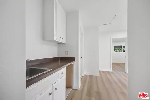 Entry Way - 1457 E Chapman Ave, Fullerton, CA 92831 photo 4 of 5