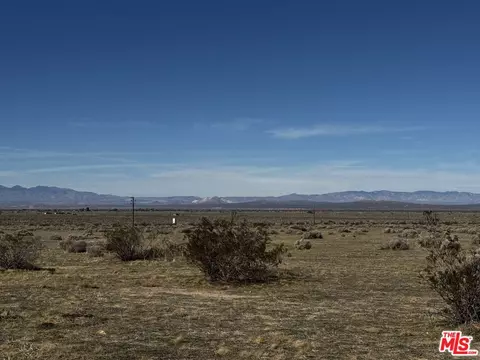 137 Ste, Redman, CA 93535 photo 6
